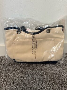 NIP thirty-one Beige Canvas Crew Mini Thermal-NIP-Canvas and Navy